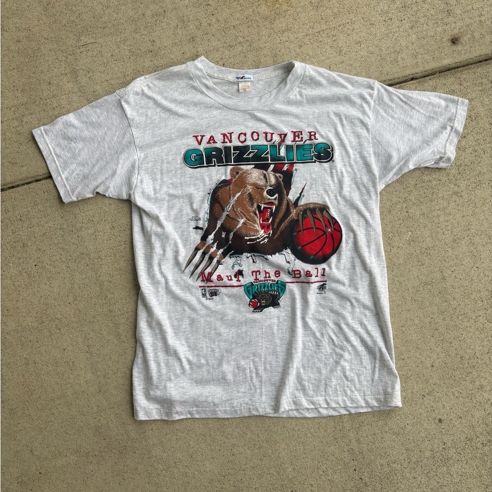 Rare Vintage Ravens 1994 Vancouver Grizzlies Maul The Ball Shirt XL NBA Vintage